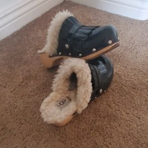 UGG Shoes - Ugg clogs UGG Shoes - Ugg clogs
